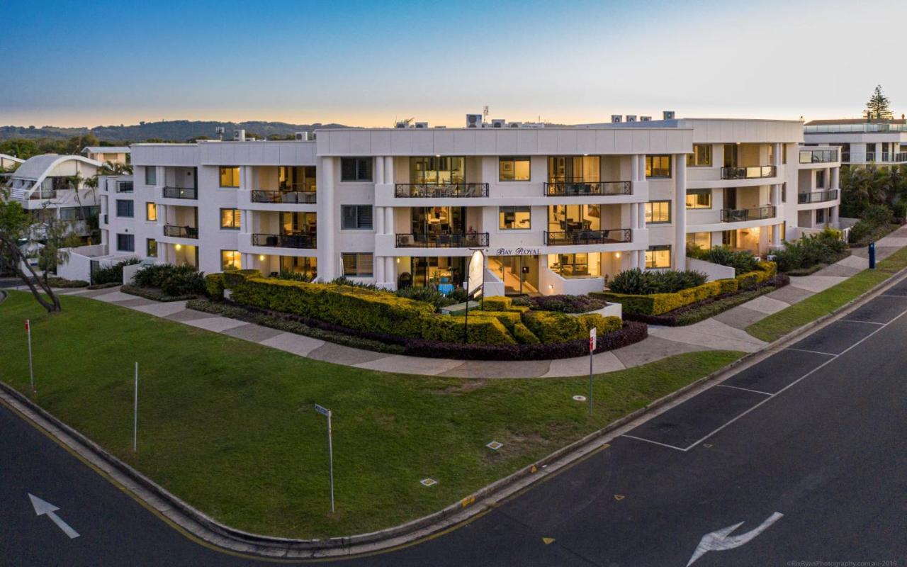 Bay Royal Apartments ไบรอนเบย์ ภายนอก รูปภาพ