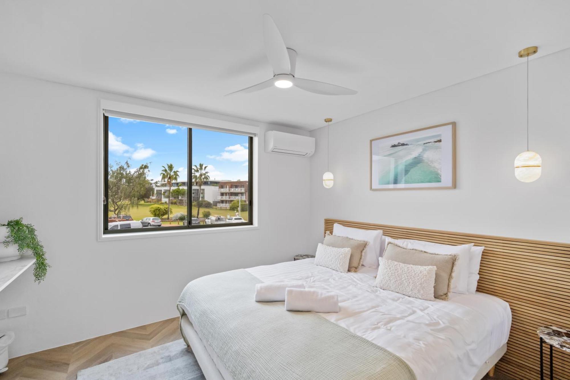 Bay Royal Apartments ไบรอนเบย์ ภายนอก รูปภาพ