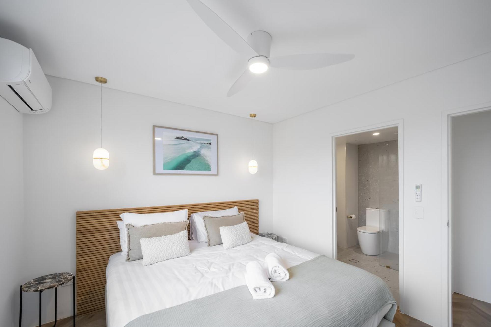 Bay Royal Apartments ไบรอนเบย์ ภายนอก รูปภาพ